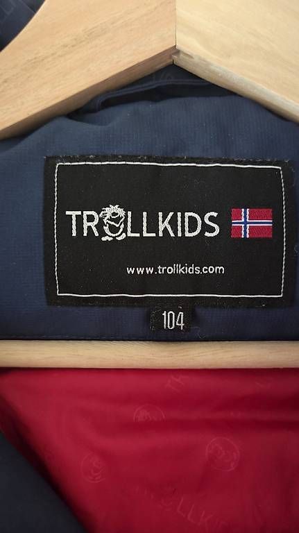 Giacche & Cappotti: trollkids winterjacke gr. 104 – Usato da Niederwangen BE venduto da Hmela 1
