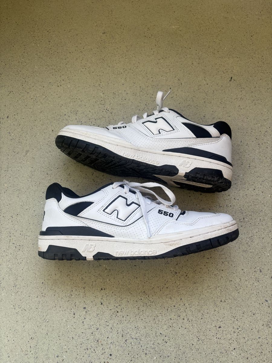 New Balance Chaussures hommes: New Balance 550 / Eu 44.5 – D'occasion à Zürich par .Jiji.