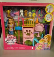 Barbie und Stacie Welpen Spielplatz  Neu