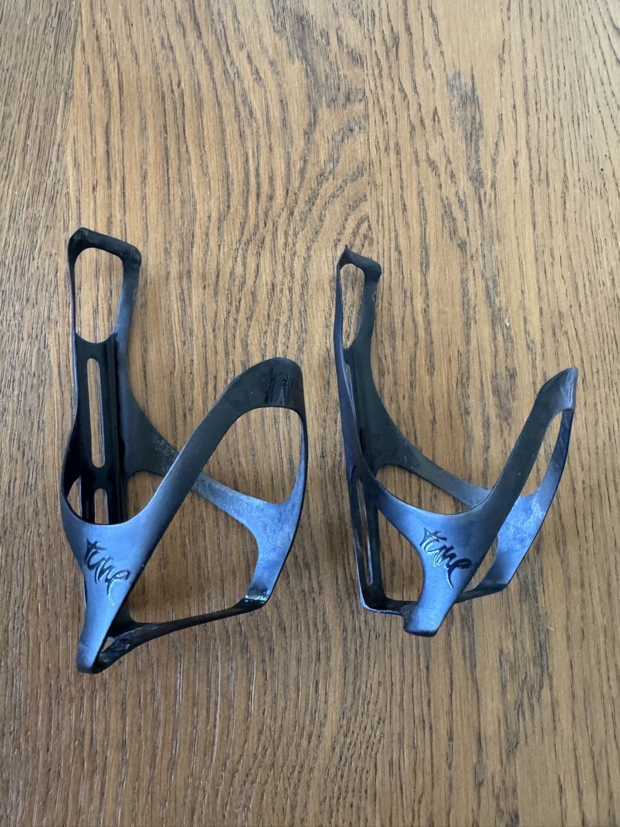Pezzi di ricambio: 2x Tune Carbon Bottle Cages - WASSERTRÄGER MTB bottle cage – Usato da Zürich venduto da JAGD-bikes 3