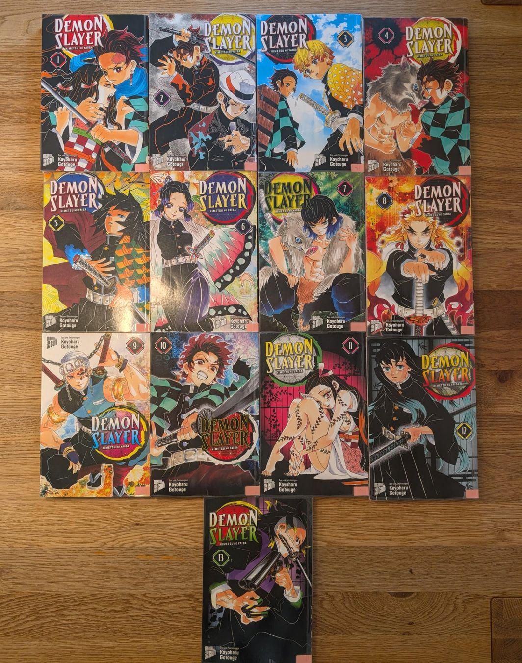 Fumetti: Demon Slayer 1 - 13 – Usato da Wangen ZH venduto da Floflo17 1