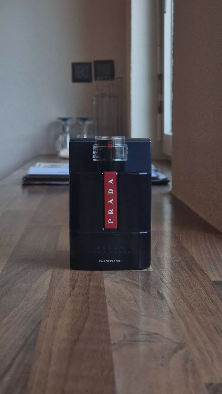 Prada Profumi & Eau de Toilette: Prada Luna Rossa Ocean Eau de Parfum | 100ML | – Nuovo (secondo la descrizione) da Wölflinswil venduto da LucaH07 2