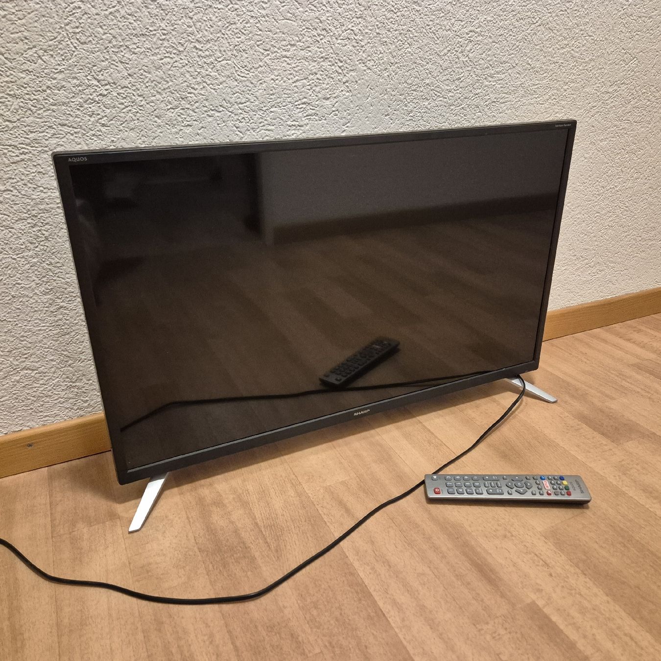 Televisori: Sharp 32BG2E 32 Zoll Full HD – Usato da Adliswil venduto da Mbmarc
