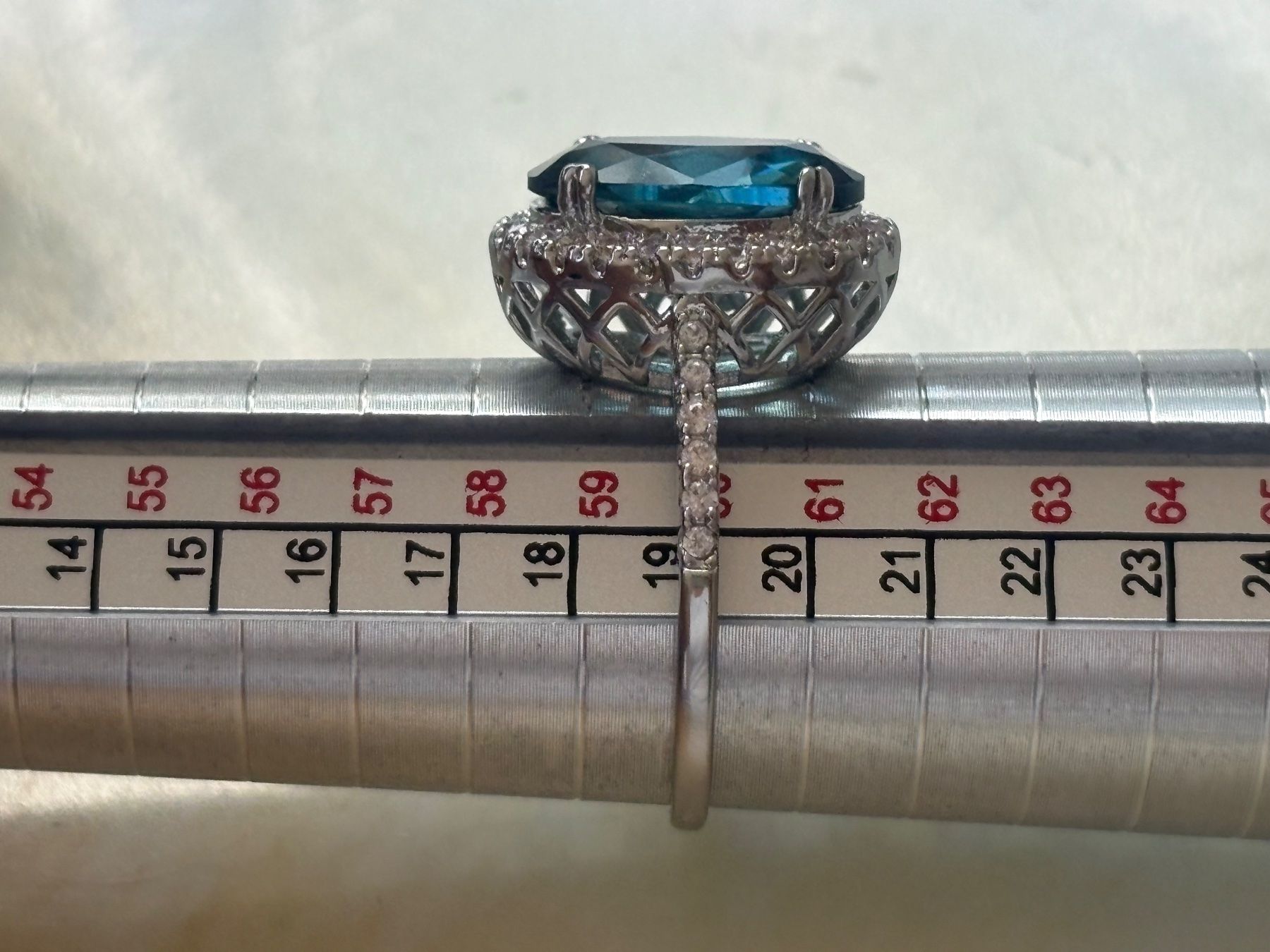Anelli: Luxus Elegante Gr.19/9 Ring Farbe: Silber /blau – Nuovo (secondo la descrizione) da Biel-Bienne venduto da Roserosse13 9