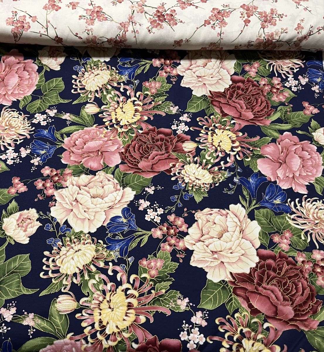 Stoffe: Patchworkstoff 2 er Set bunte Blumen – Neu (gemäss Beschreibung) aus Seuzach von KreativmitStoff 1