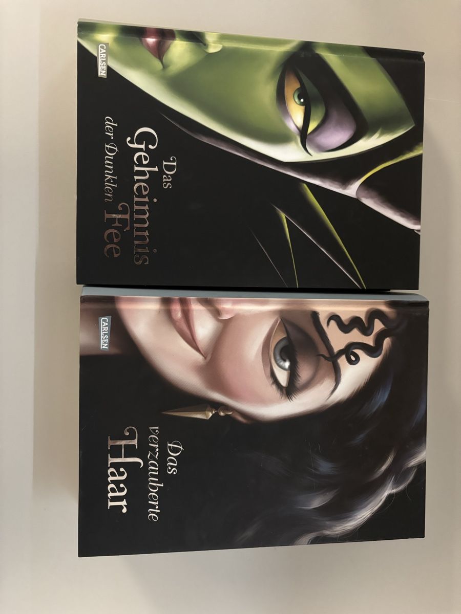 Libri: Disney Villains 2 Bücher  – Nuovo (secondo la descrizione) da Hunzenschwil venduto da ede_h8tt