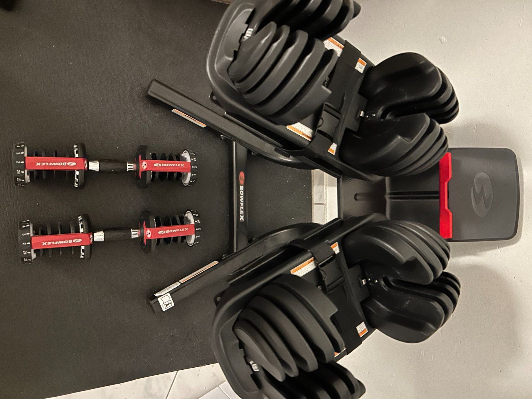 Bowflex Manubri & Pesi: Boflex Hanteln 2KG-24KG mit Ständer – Usato da Kilchberg venduto da khy_t9yd 3