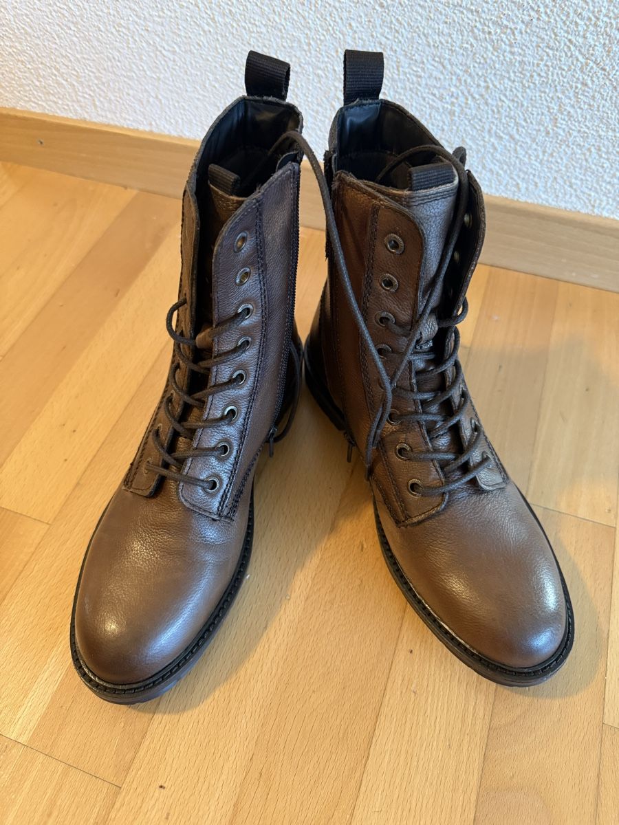 Esprit Damenschuhe: Esprit Schnürstiefeletten 39 – Neu (gemäss Beschreibung) aus Bülach von sawa22 5
