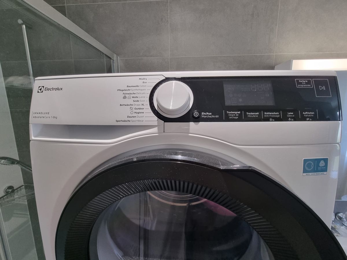Electrolux Waschmaschinen: Tour de lavage Electrolux – Gebraucht aus Prilly von jul_r9qr 4
