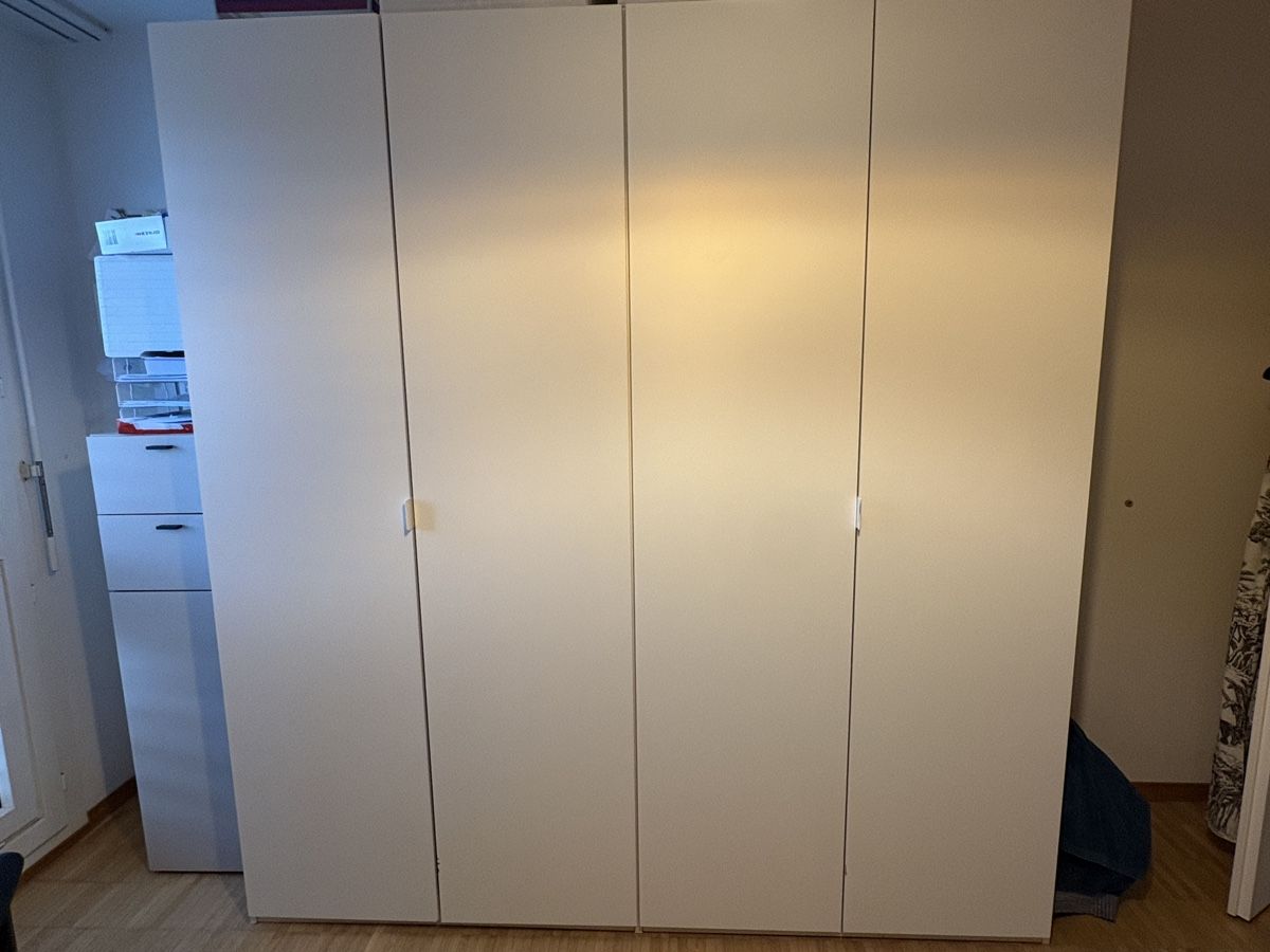 Pfister Armadi: Kleiderschrank – Usato da Schwerzenbach venduto da Massage67 3