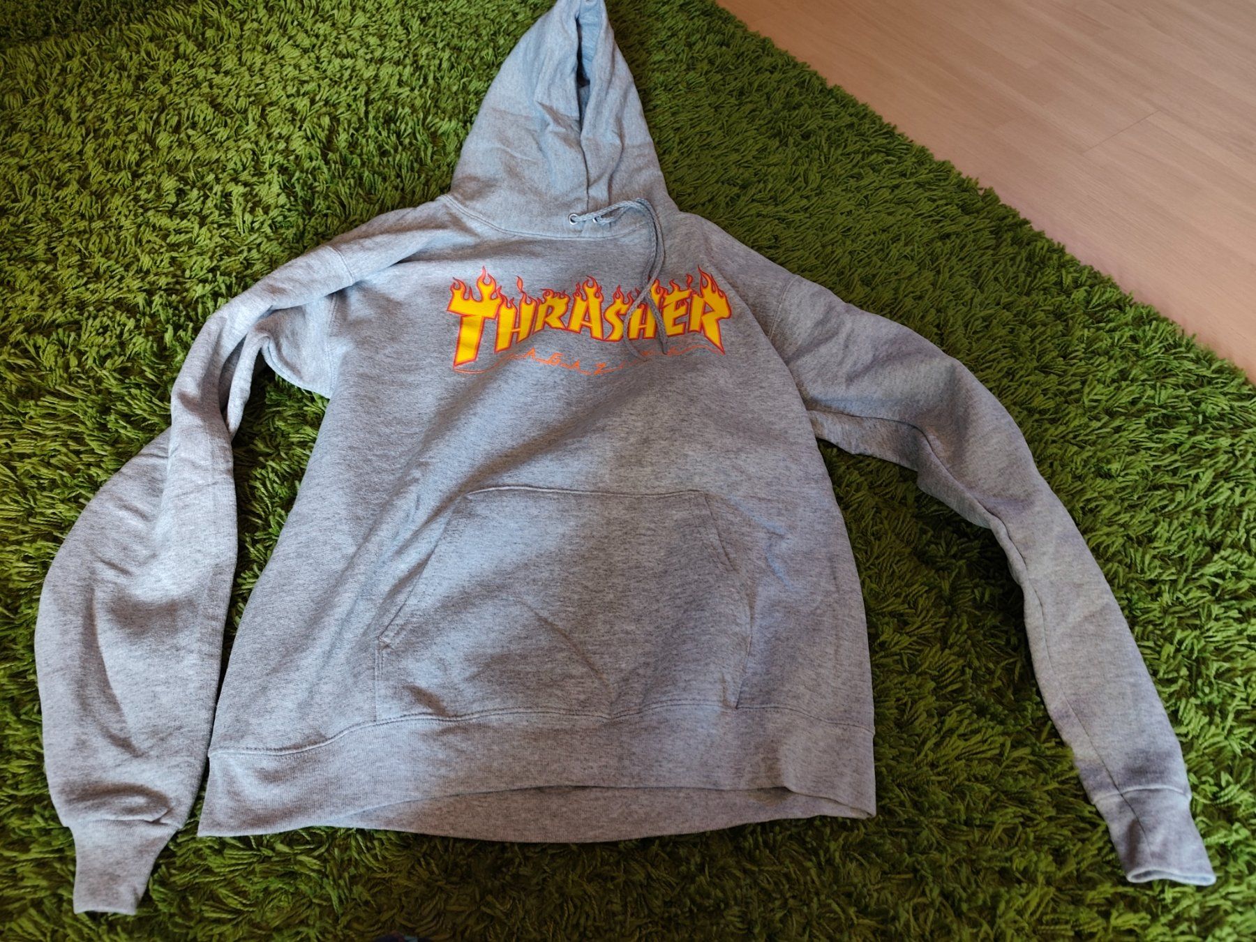 Pulls & Sweat-shirts: Trasher Hoodie – D'occasion à Tegerfelden par jea_f5xk