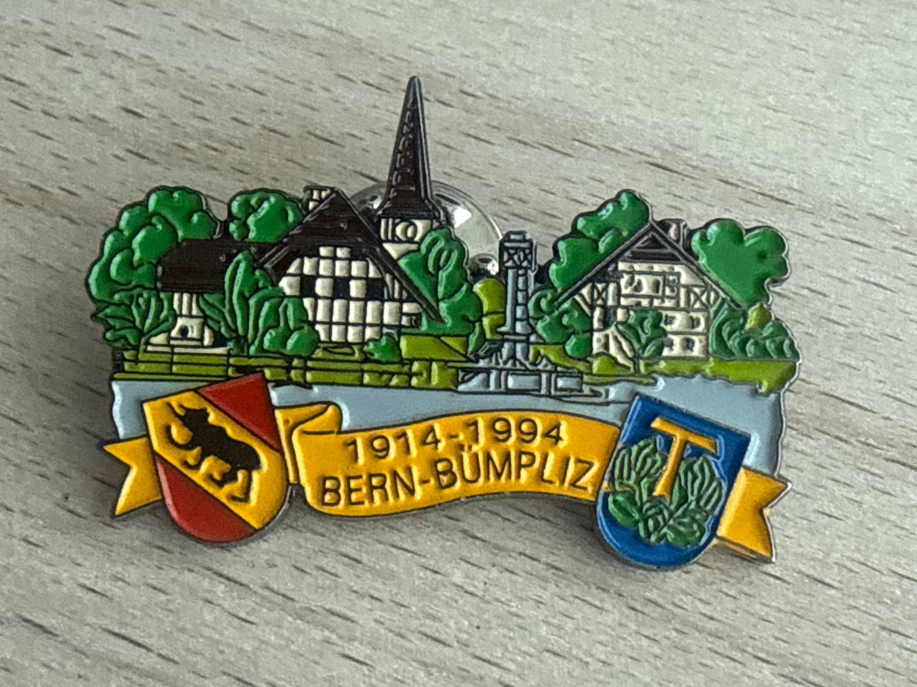 Placchette & Badge: Pin Bern-Bümpliz 1914-1994 – Usato da Glattbrugg venduto da Schweigmatt