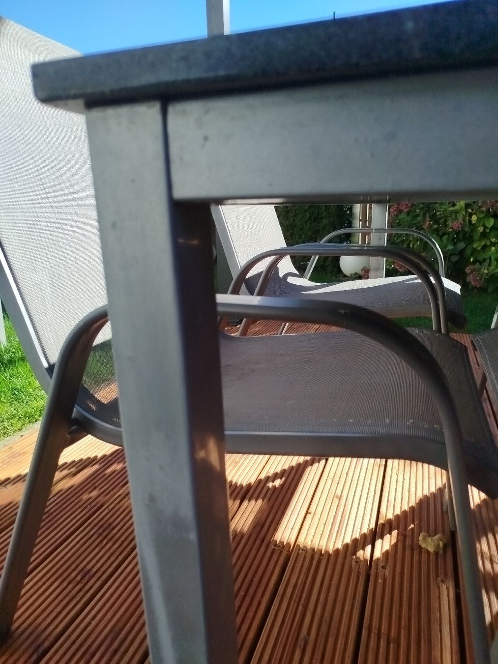Set tavolo e sedie: Gartentisch mit 4 Gartenstühle – Usato da Züberwangen venduto da Bbaron 3