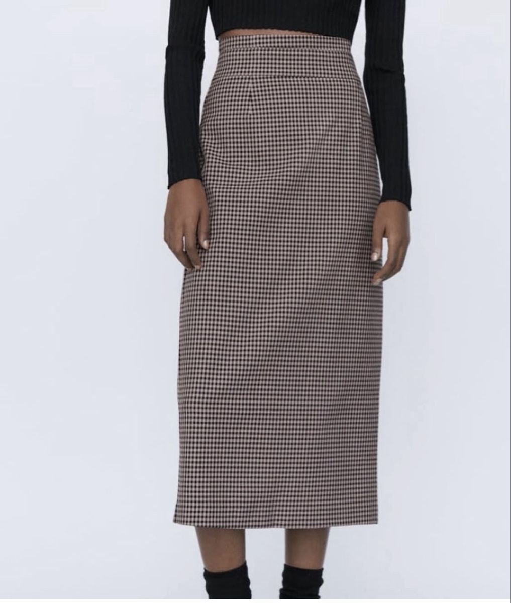 Zara Jupes: Zara skirt – Neuf avec emballage d'origine à Opfikon par aro_f66t