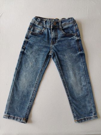 Jeans Gr.92/98 fast wie neu