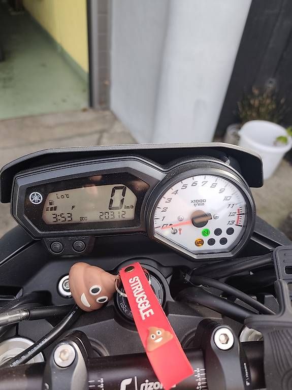 Strada: Yamaha FZ8NA – Usato da Oberlunkhofen venduto da rk90 4