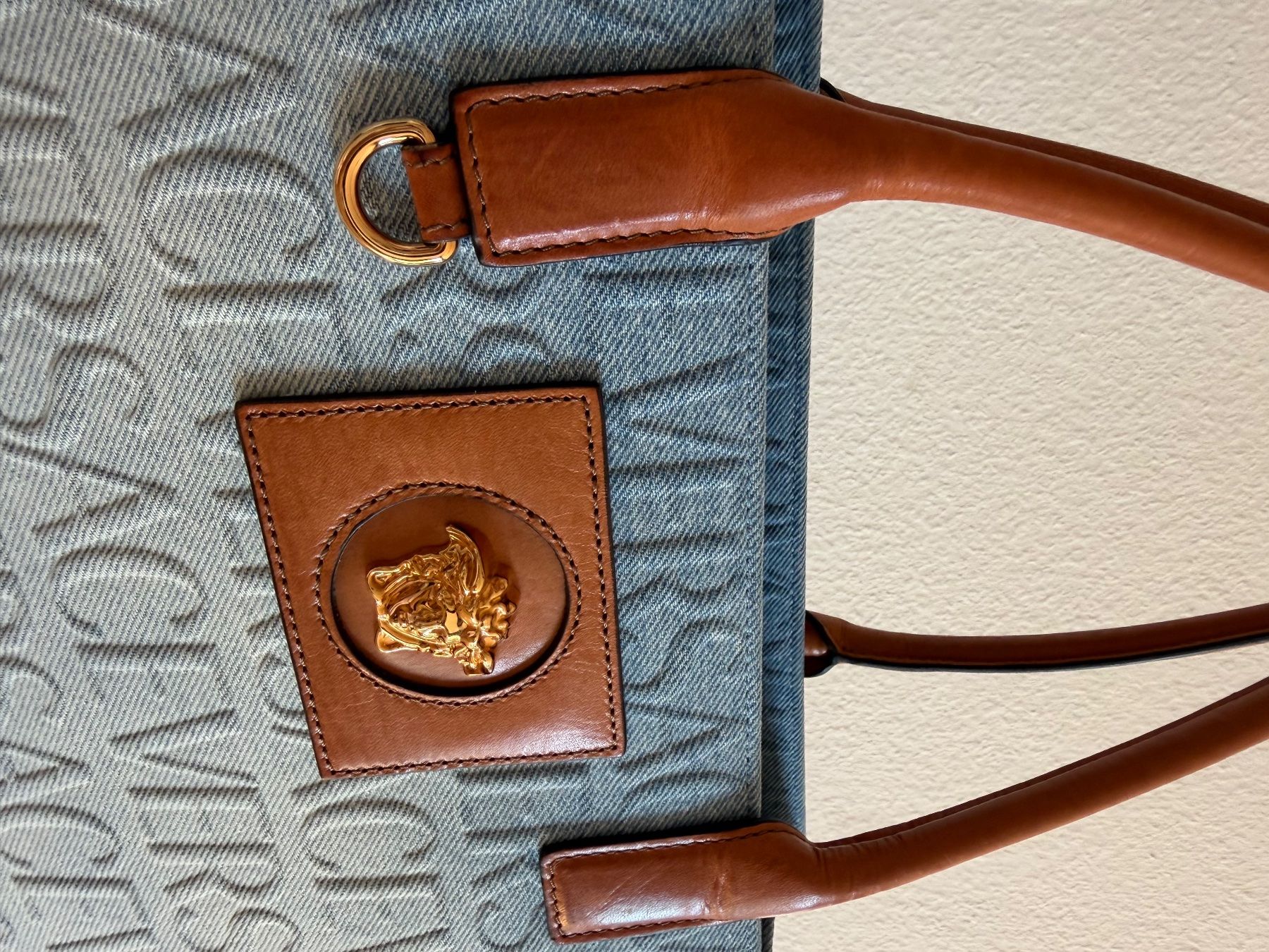Taschen für Damen: Versace La Medusa – Neu (gemäss Beschreibung) aus Burgdorf von ime_f9f6 2