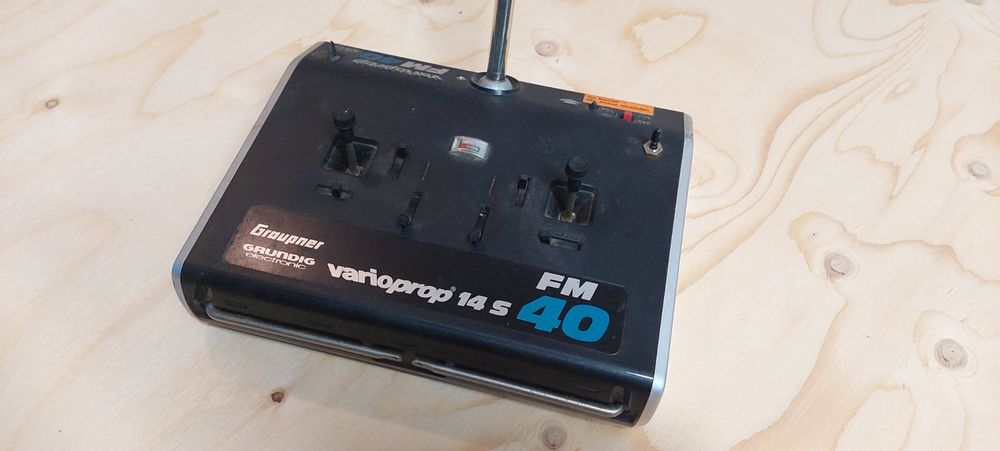 Varioprop 14S 40 Schwarz Alt. kurze Knüppel (Defekt) in Deitingen für ...