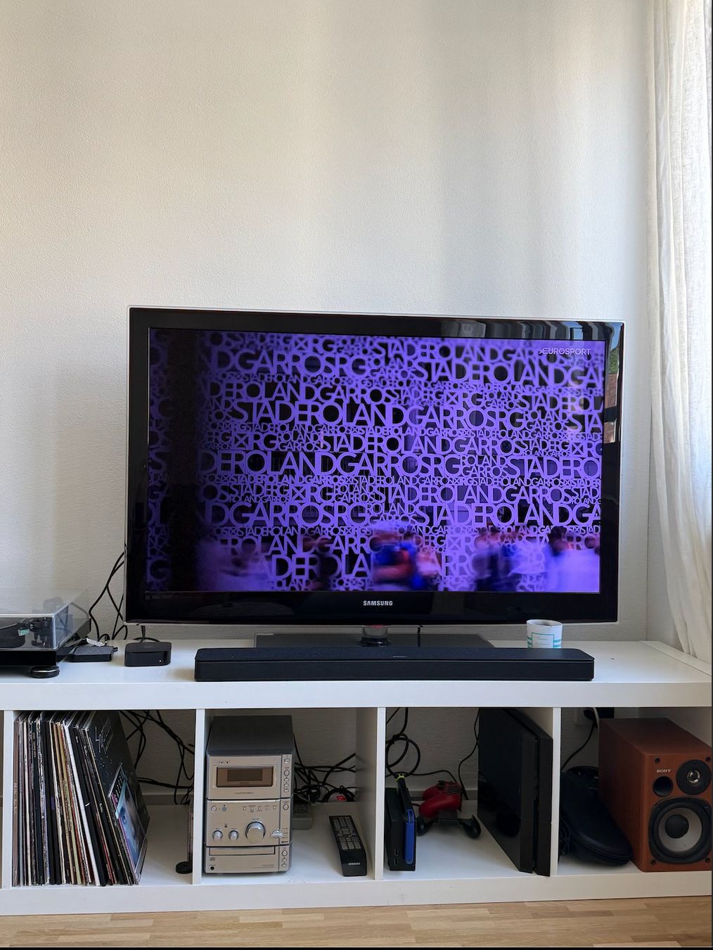 Ikea Étagères: Etagere IKEA Kallax blanche 4x1 – D'occasion à Zürich par gui_f5vn