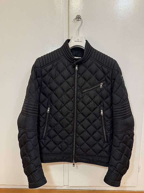 Giacche: Moncler Bikerjacke – Usato da Zürich venduto da Thomas_Rado
