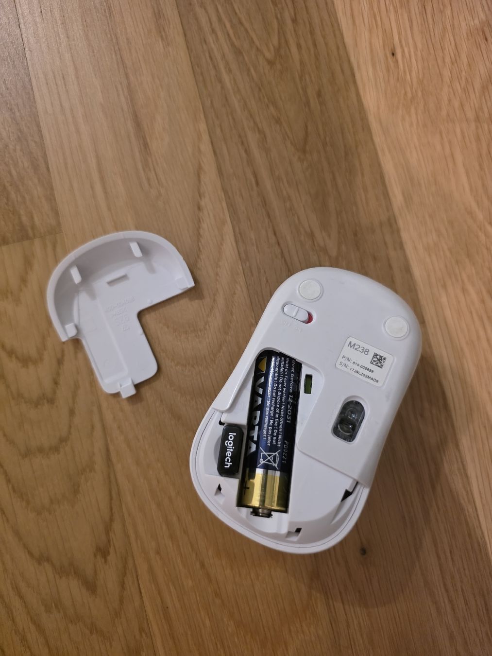 Logitech Souris: Logitech Maus – D'occasion à Solothurn par leo_8kdh 4