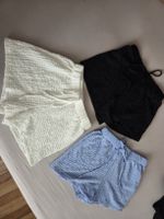 Kurze Hosen 3er Set Damen Grösse S neue Ware