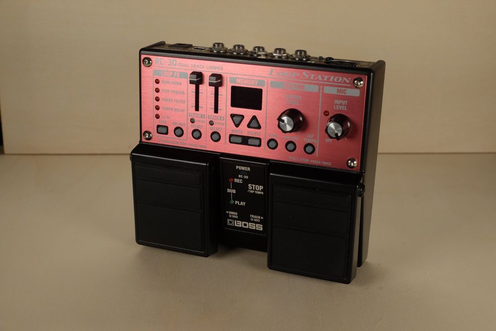 Boss RC-30 Loop Station Dual Track Looper en parfait état (Gebraucht ...