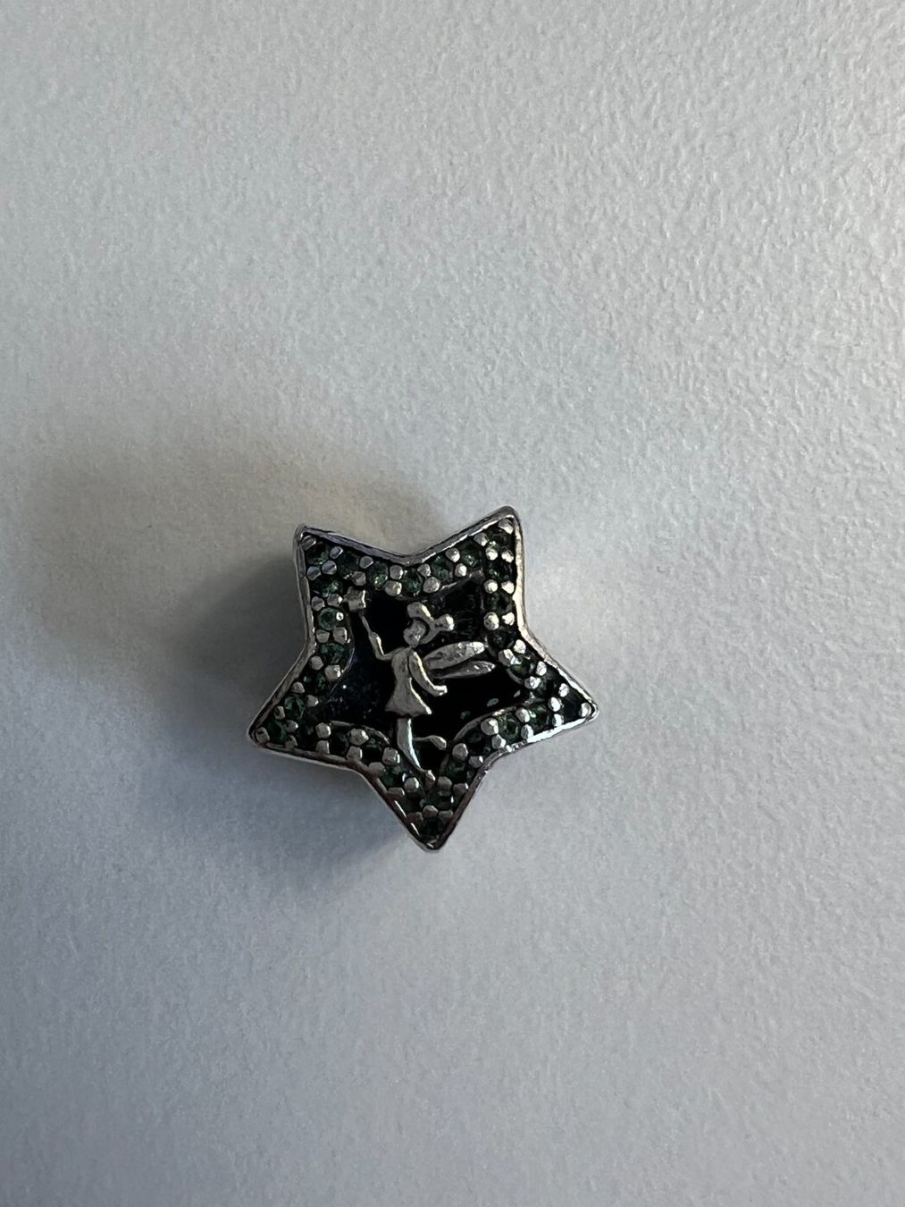 Pandora Ciondoli: Pandora Disney Tinkerbell Star Charm – Usato da Klosters venduto da jasmin-91