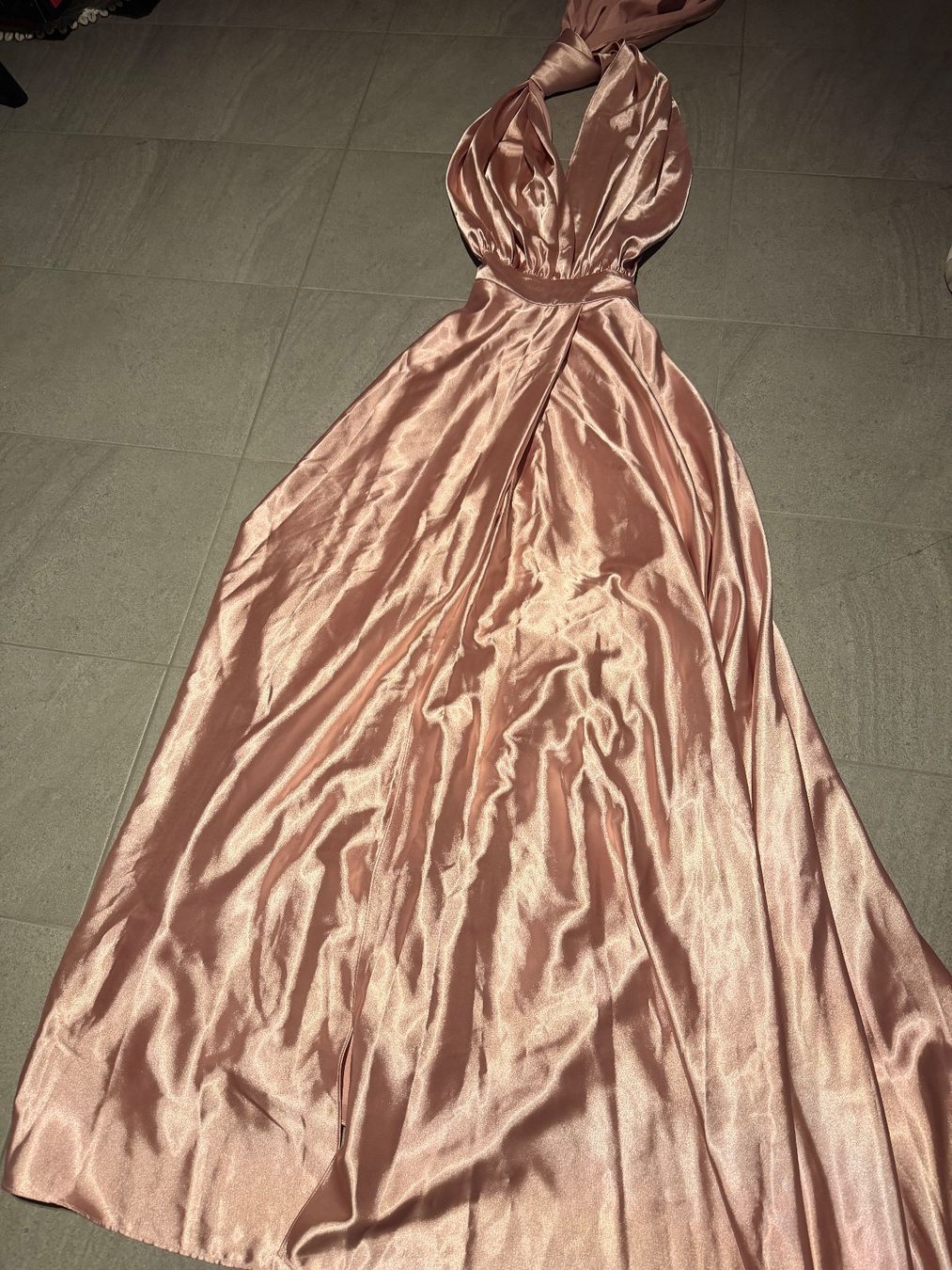 Vestiti: Edles festliches Kleid NEU – Nuovo e nell'imballaggio originale da Merenschwand venduto da mur_ygh9 1