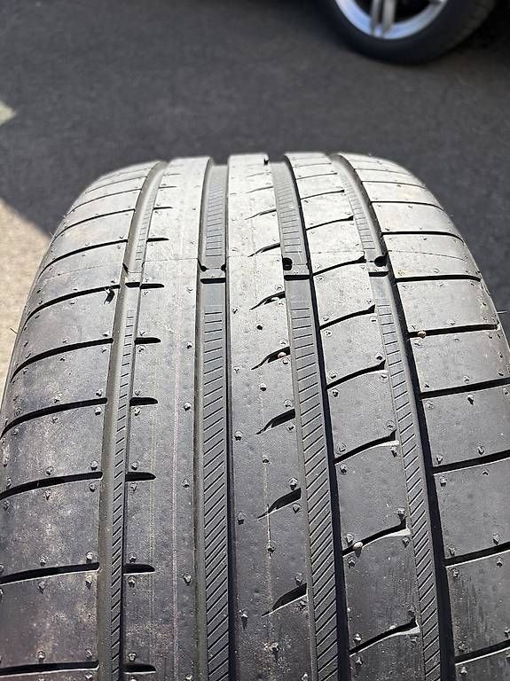 Goodyear Pneumatici & Ruote complete: 4 Sommerreifen – Usato da Alten venduto da Axenia 3