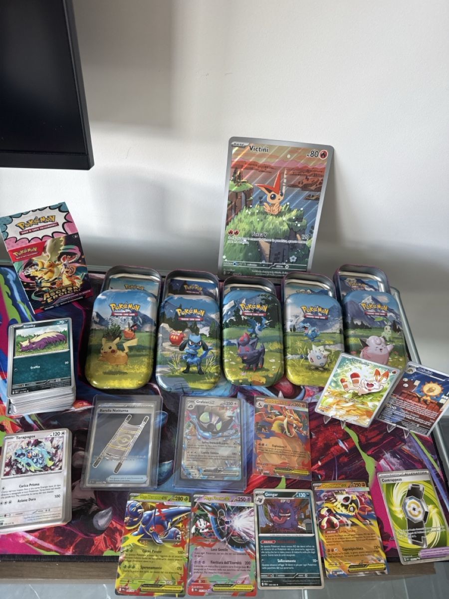 Pokémon Carte collezionabili: Pokémon Ascesa Eroica Mini Tin + Bundle e Victini Jumbo – Usato da Balerna venduto da nic_s7dt 4