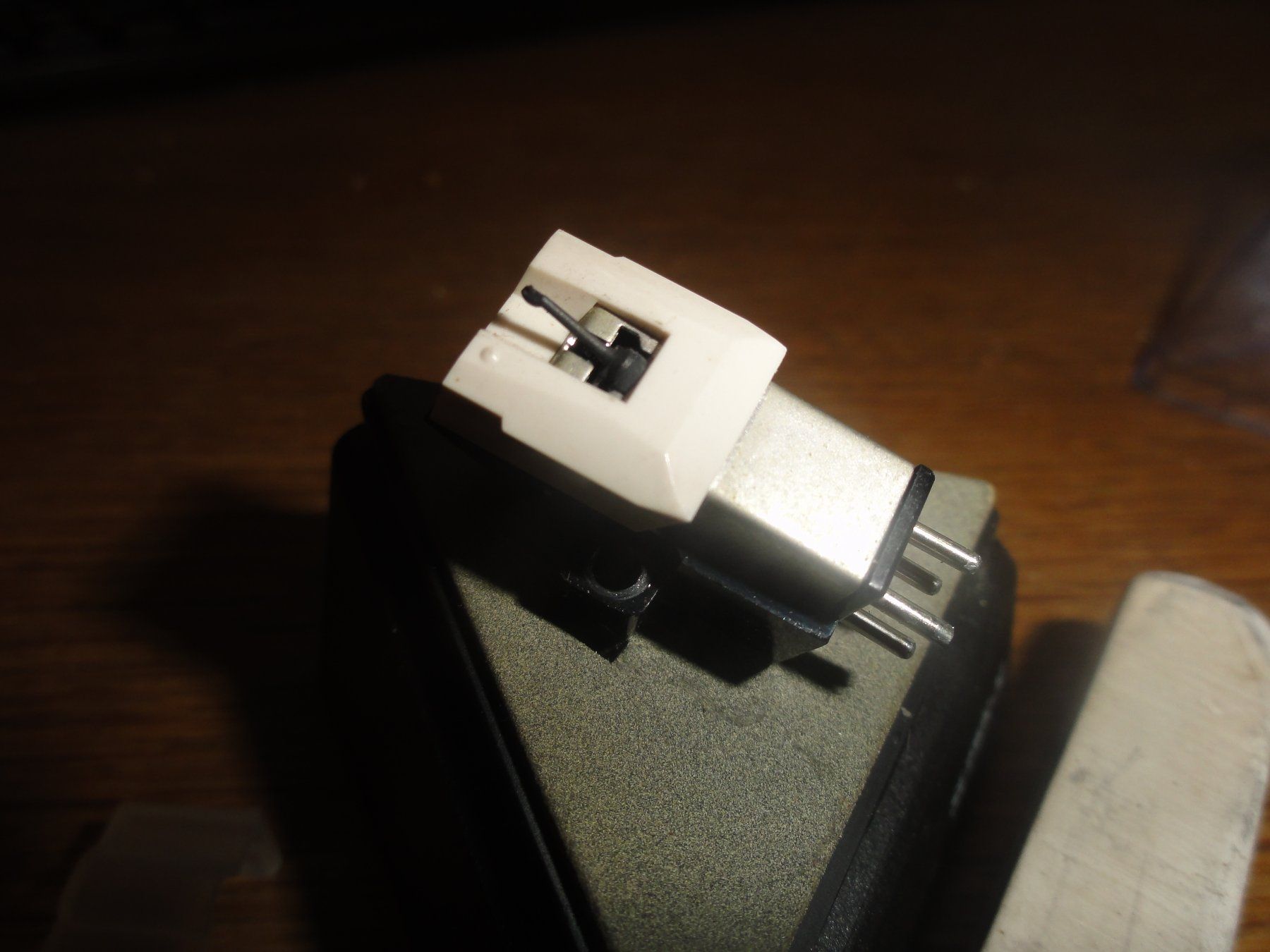 Audio Technica Giradischi: AUDIO TECHNICA Tonabnehmer NEU mit Schrauben – Nuovo (secondo la descrizione) da Walde AG venduto da Grmpft 4
