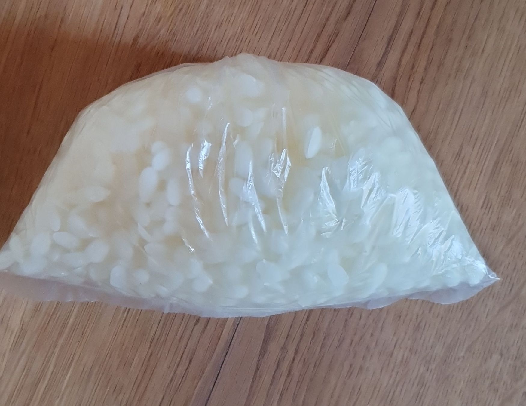 Candele: Bienenwachs/ Bees wax 300gr – Nuovo (secondo la descrizione) da Sirnach venduto da eftix