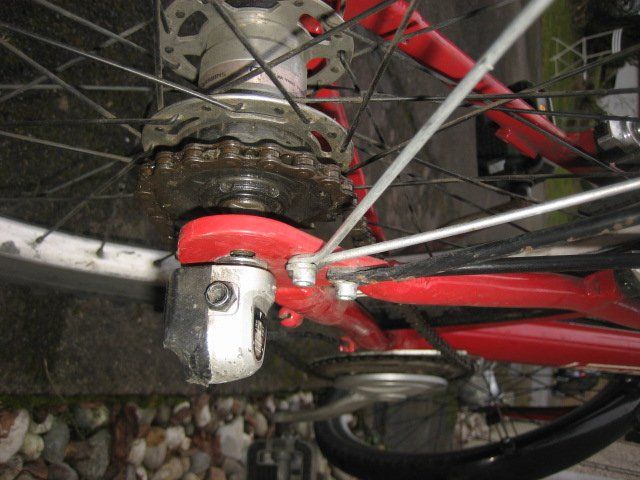Leopard Biciclette: Leopard Kindervelo 24 Zoll rot – Usato da Winterthur venduto da pf02 4