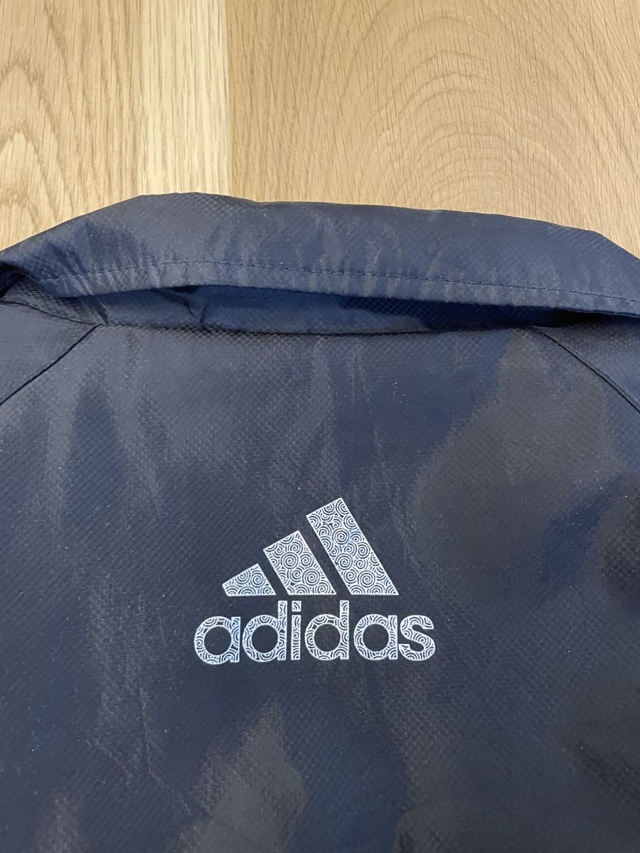 Adidas Giacche: Adidas Jacke, Sport oder Übergang – Usato da Lenggenwil venduto da mai_2m5q 3