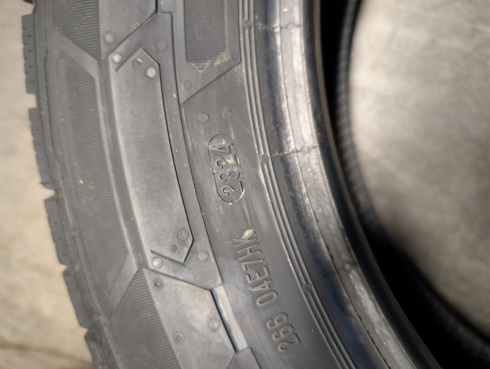 Continental Pneus & Roues: Winterreifen  – Neuf avec emballage d'origine à Dürrenäsch par Pneu-Idris 3
