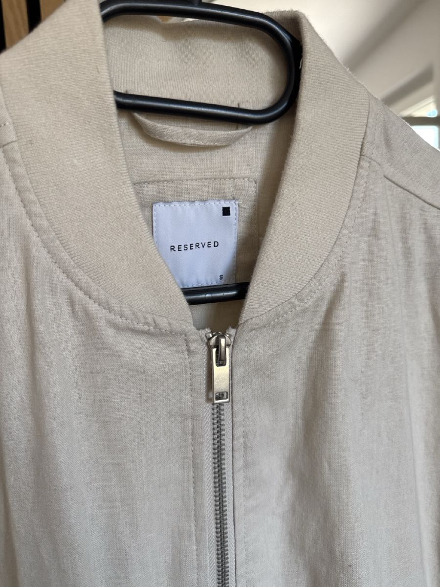 Giacche: Reserved Damen Jacke, Grösse S, beige – Usato da Horn venduto da FashionFlowerCh 1