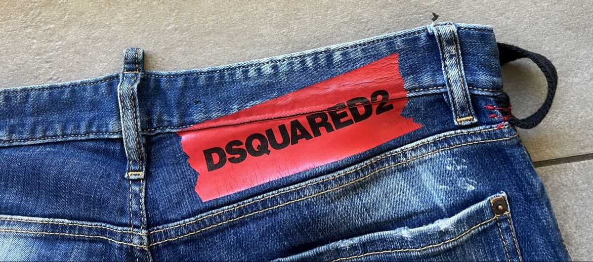 Dsquared2 Jeans: Dsquared2 jeans uomo 48 – D'occasion à Mendrisio par fly_9wzx 7