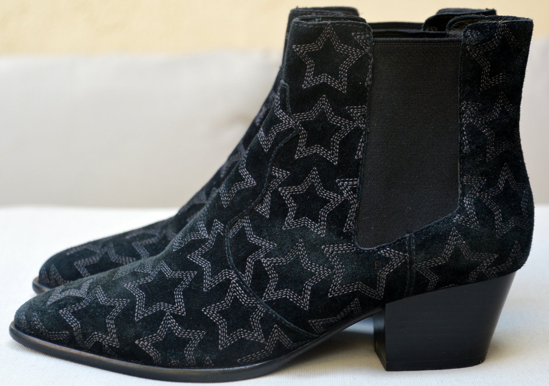 Ash Damenschuhe: Stiefel ASH Hope Star bottines .40 – Gebraucht aus Collonges von arashee