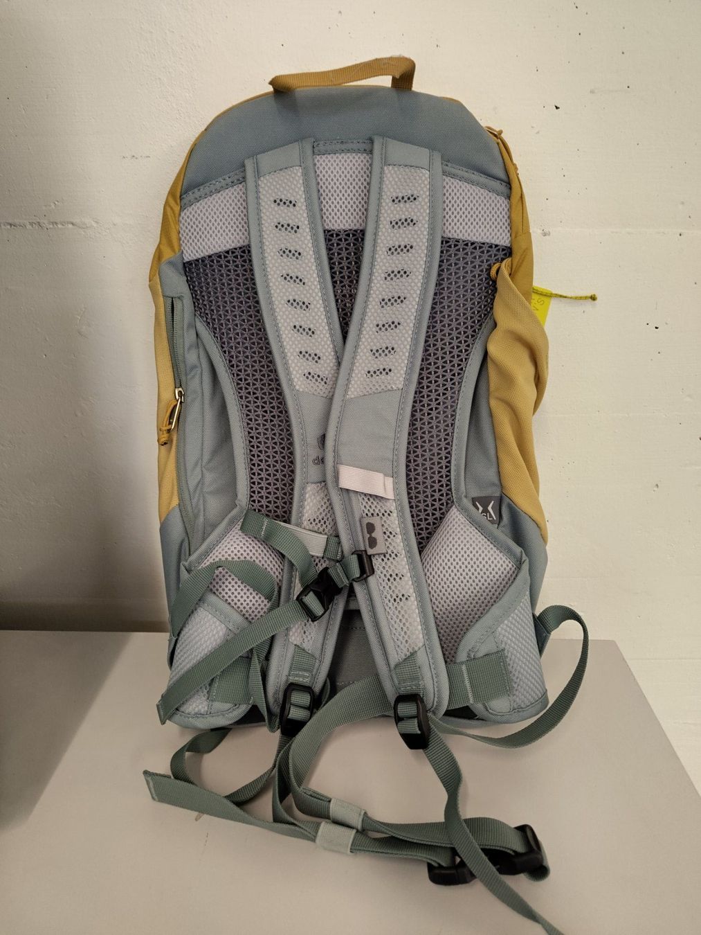 Deuter Zaini: Deuter - AC Lite 24 (24 Liter) – Nuovo e nell'imballaggio originale da Dällikon venduto da Retouren_Resale 1