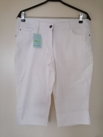 Shorts Weiss NEU