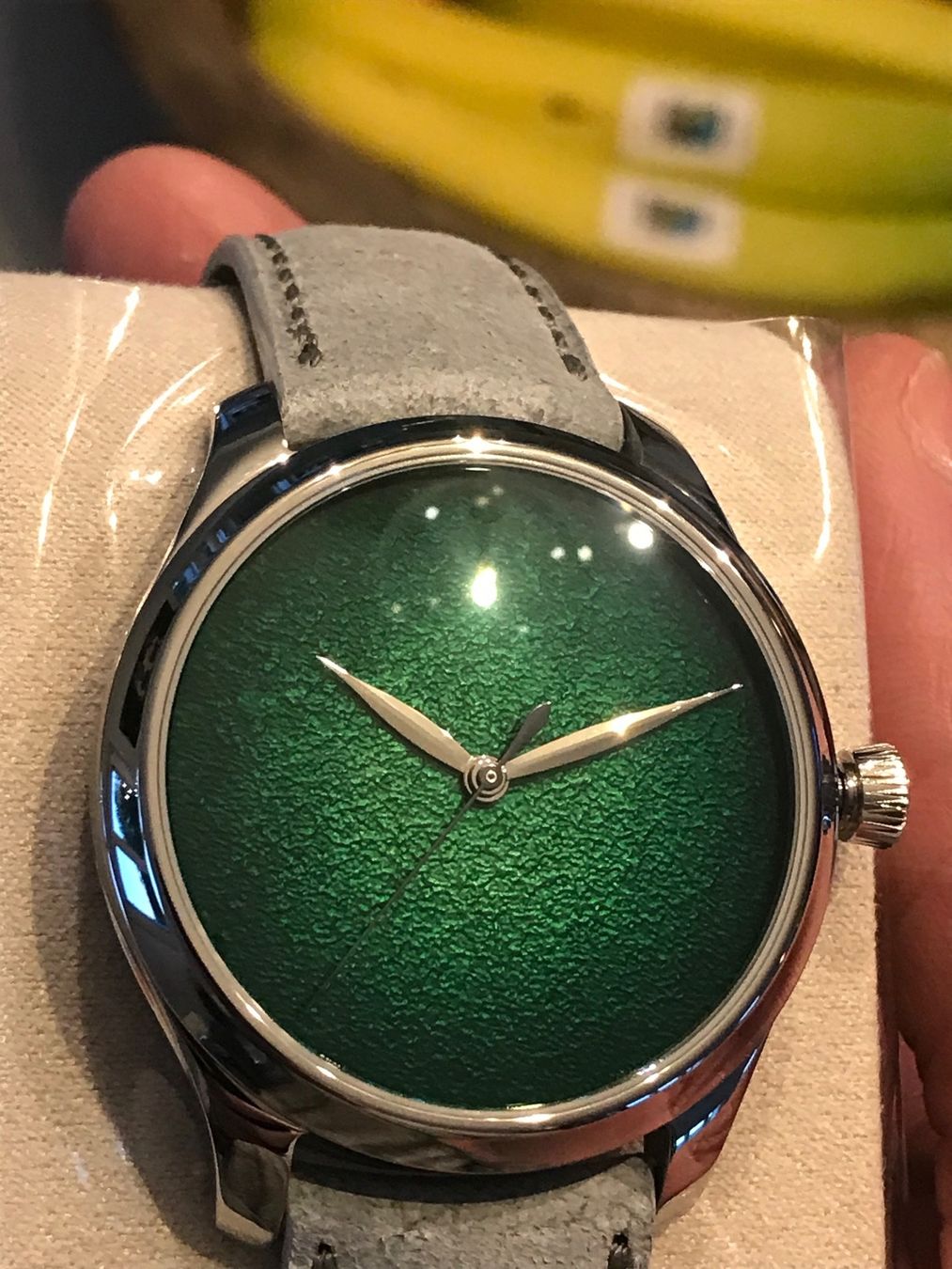 H.Moser & Cie Orologi: H.Moser Endeavour Green Apple – Usato da Avry-devant-Pont venduto da Tig08 1