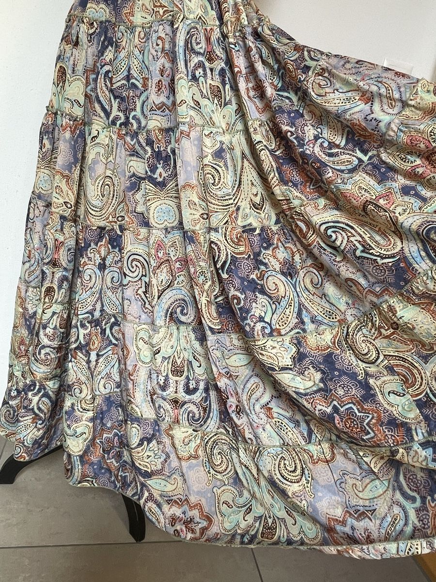 Robes: Boho Stufenmaxikleid mit Seide – Neuf (Voir description) à Sigriswil par ck56 6