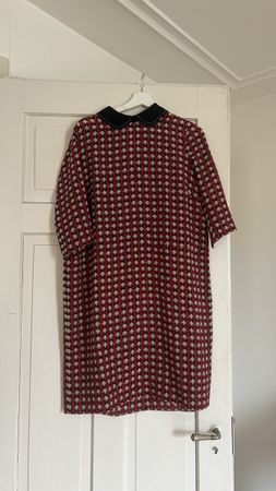 Marni Kleid, Grösse 40, Rot-Weiss Muschelmuster