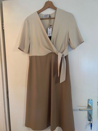 Neues Etui Kleid, elegantes Kleid Cocktail, beige, Grösse M