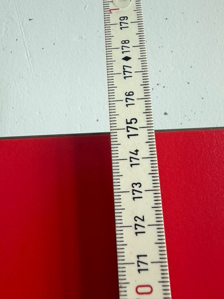 USM Tavoli: USM Tisch rot 175x100 – Usato da Langendorf venduto da Marlinspike 5