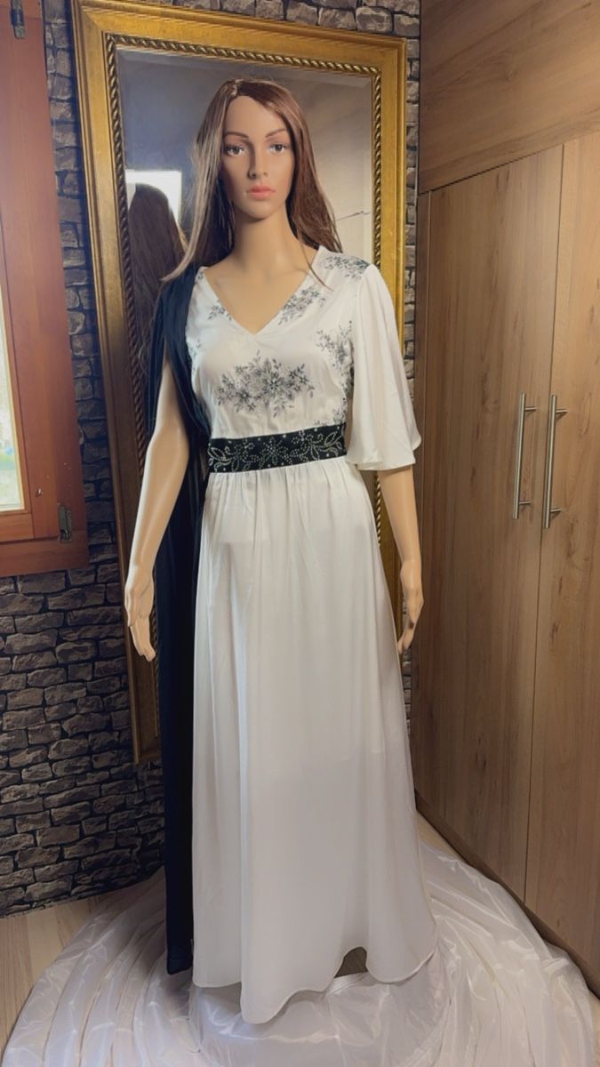 Vestiti: Elegantes Festtagskleid – Nuovo (secondo la descrizione) da Murgenthal venduto da mah_vy9v 1