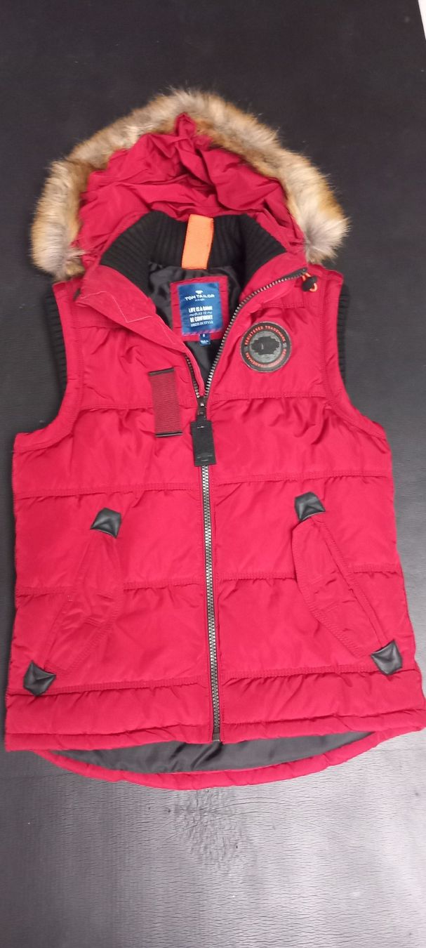 Tom Tailor Giacche: Tom Tailor Jacke, Grösse S, neuwertig – Usato da Buttikon SZ venduto da MH1976
