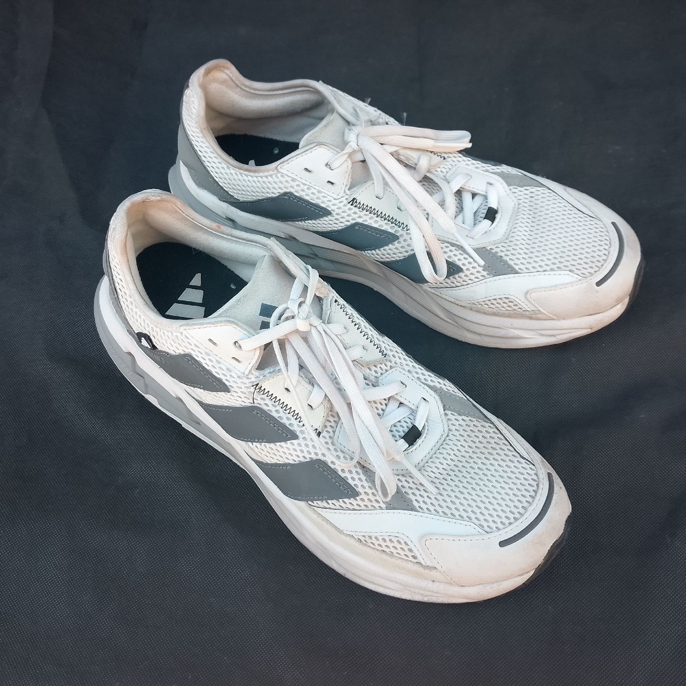 Adidas Scarpe da uomo: Adidas Adistar3 SPW Laufschuh, Grösse 46, – Usato da Luzern venduto da toenu23