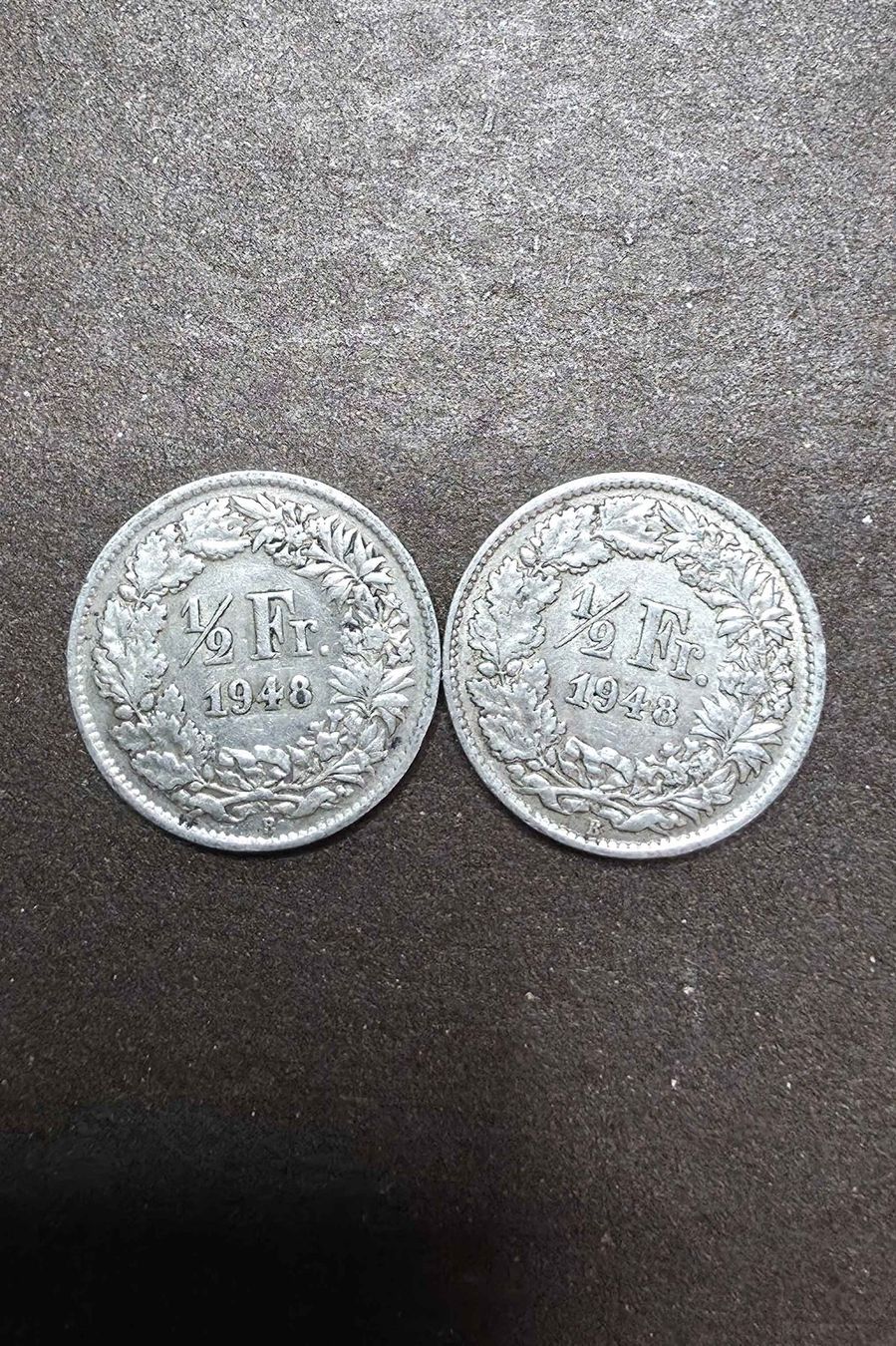 Tutti le monete: 2 Silbermünzen 1/2 Franken 1948 – Usato da Filzbach venduto da Cschufi